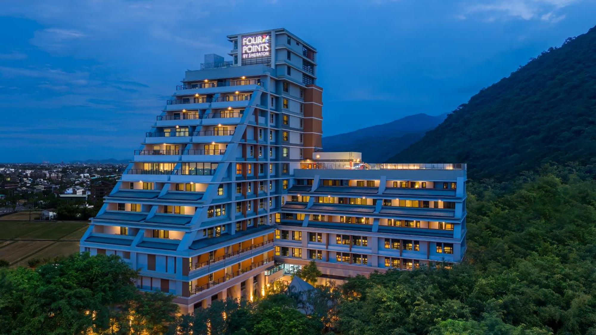 Four Points By Sheraton Yilan Jiaoxi Exterior photo